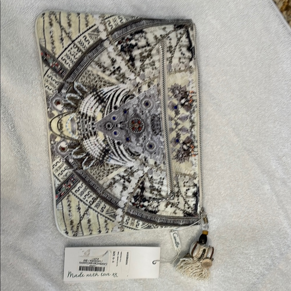 Camilla Handiras Hold small canvas clutch